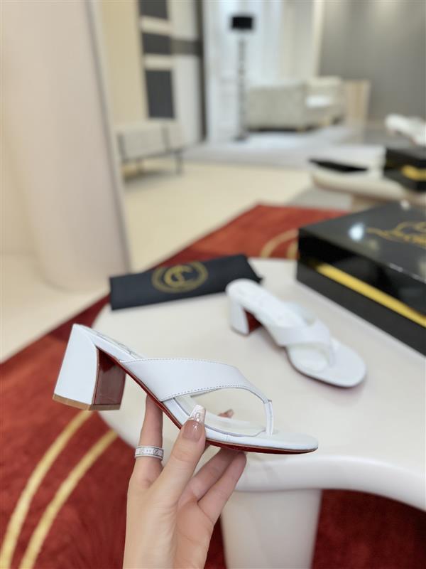 20251127174410475 290